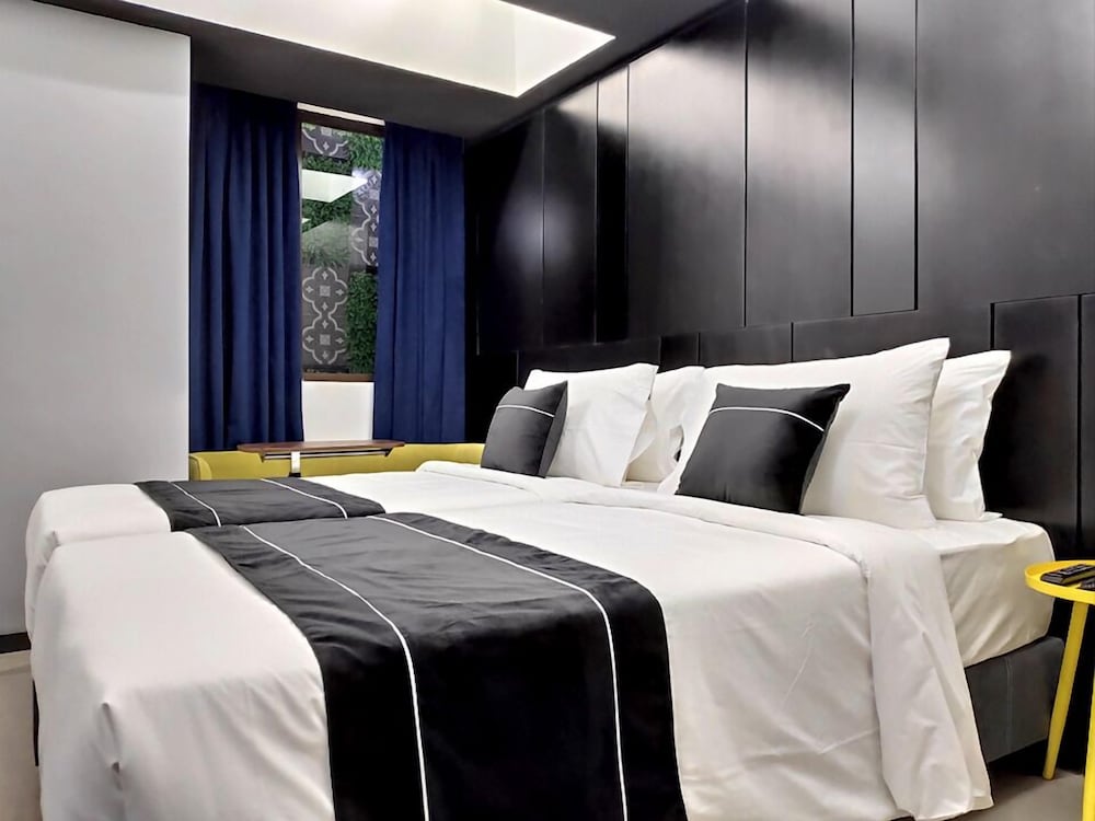 Фото Loop On Leith