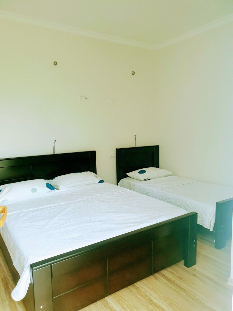 Фото Four seasons in Kutaisi