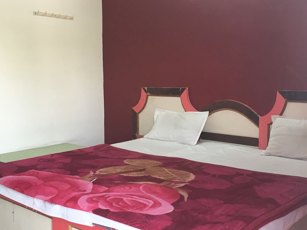 Фото Hotel White House