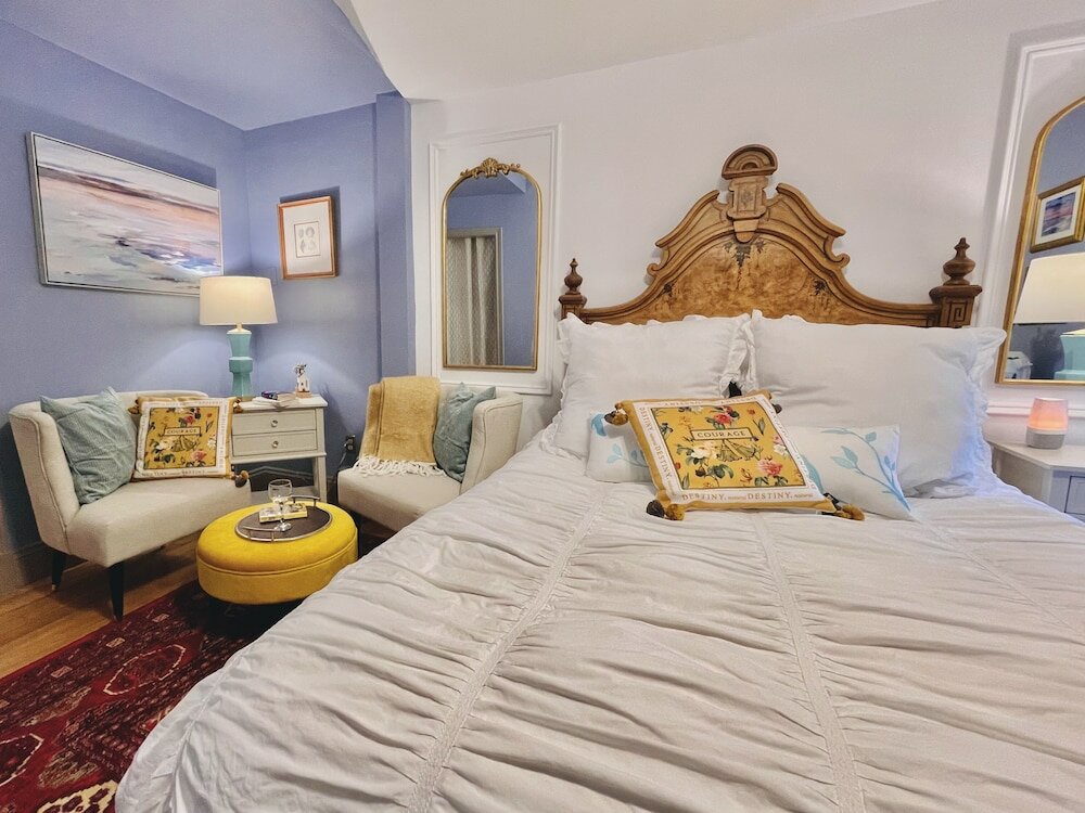 Фото Charlotte's Rose Inn