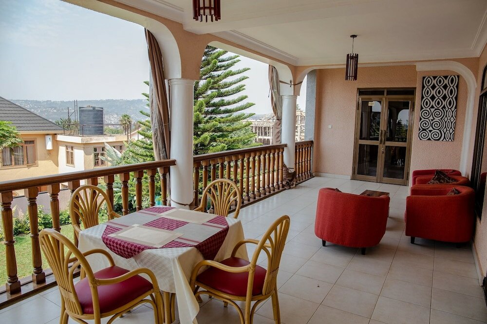 Фото Ezra boutique villa