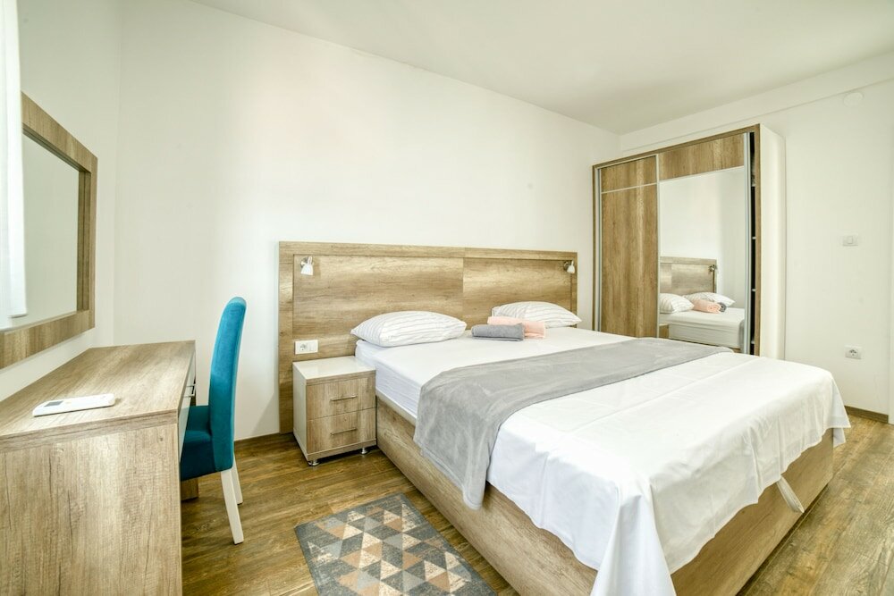 Фото Apartments Tivat Obala