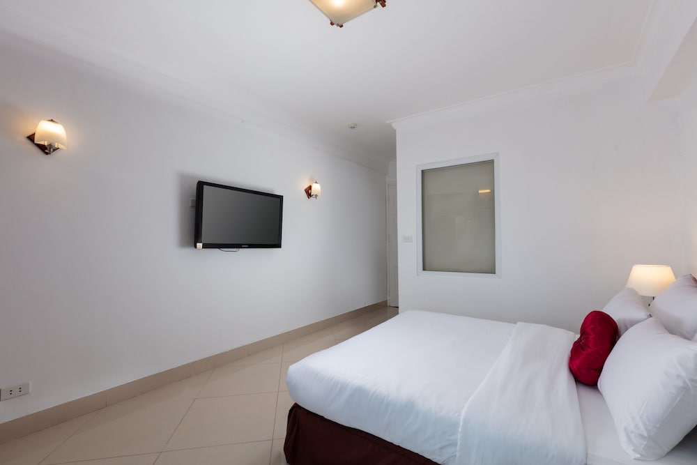 Фото Hanoi Amore Hotel & Travel