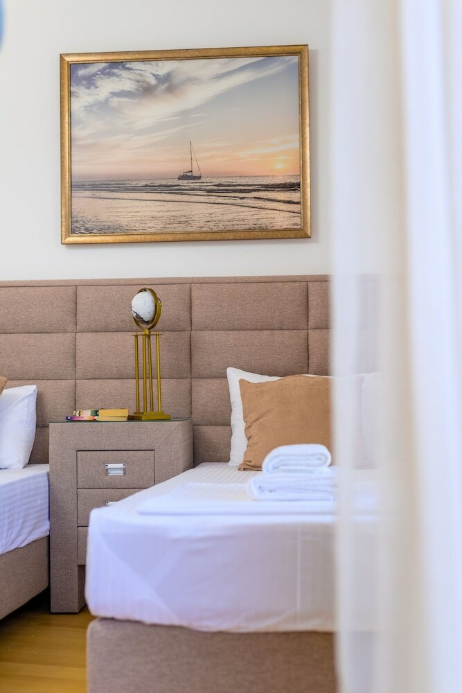 Фото Apart hotel MS Katunjanin