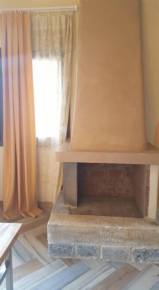 Фото Victoria's Country Apartments