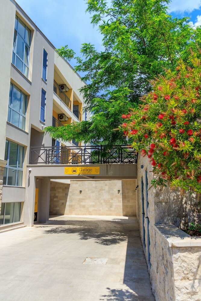 Фото Apart hotel MS Katunjanin