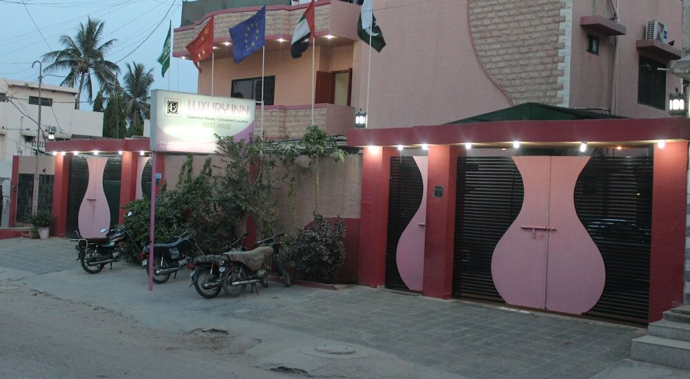 Фото отеля 3