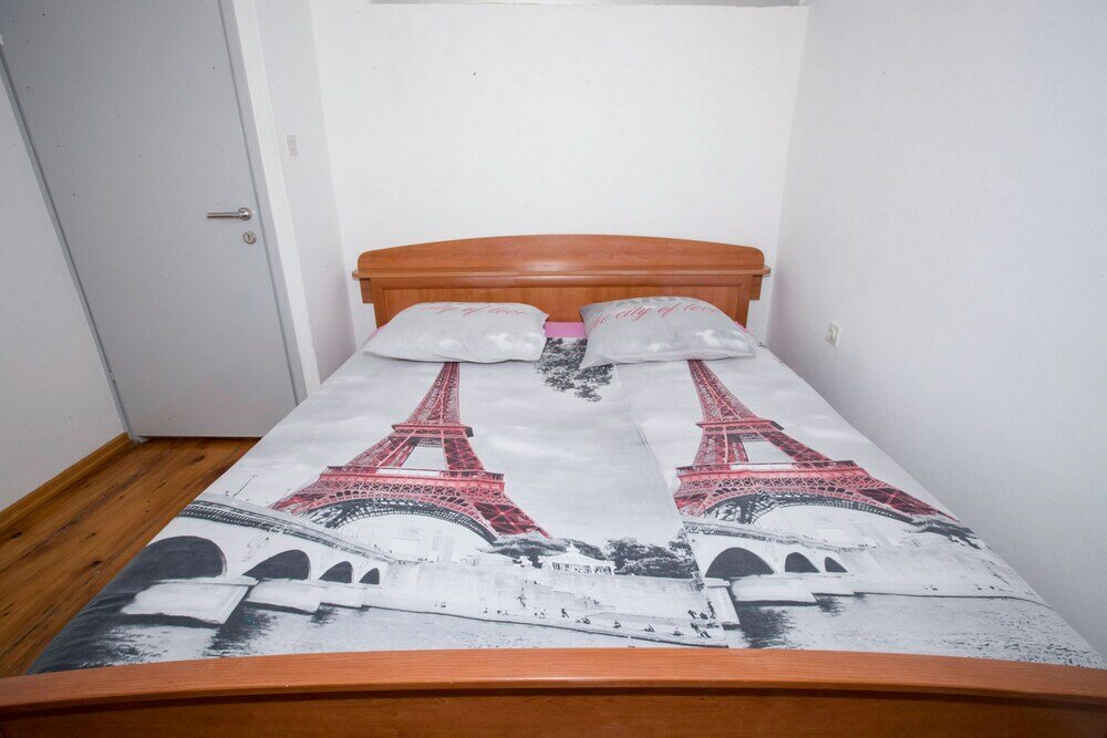 Фото Apartment Four tower