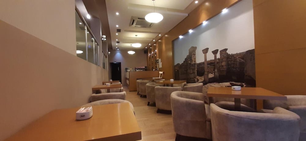 Фото Hotel Bylis