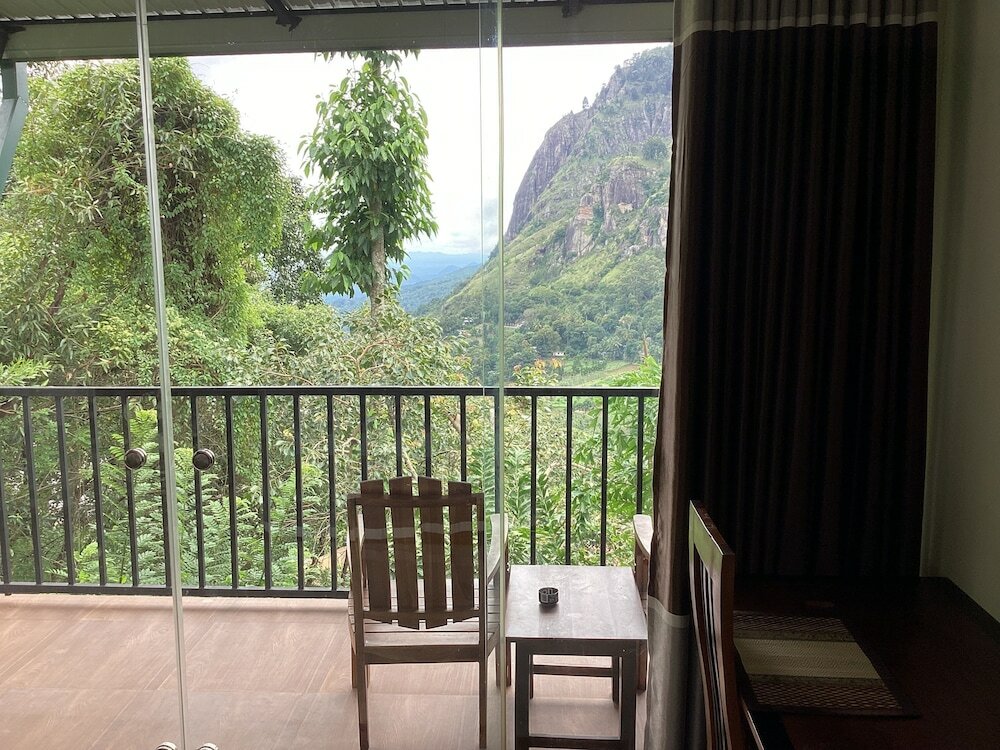 Фото Viewfront Ella