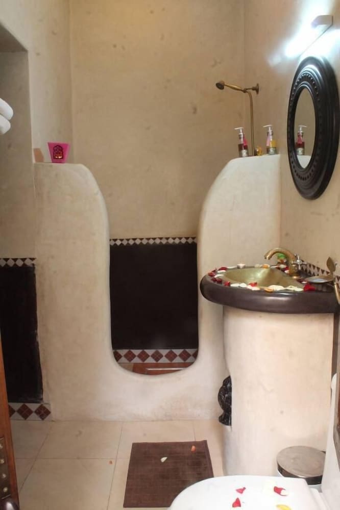 Фото Riad Samara