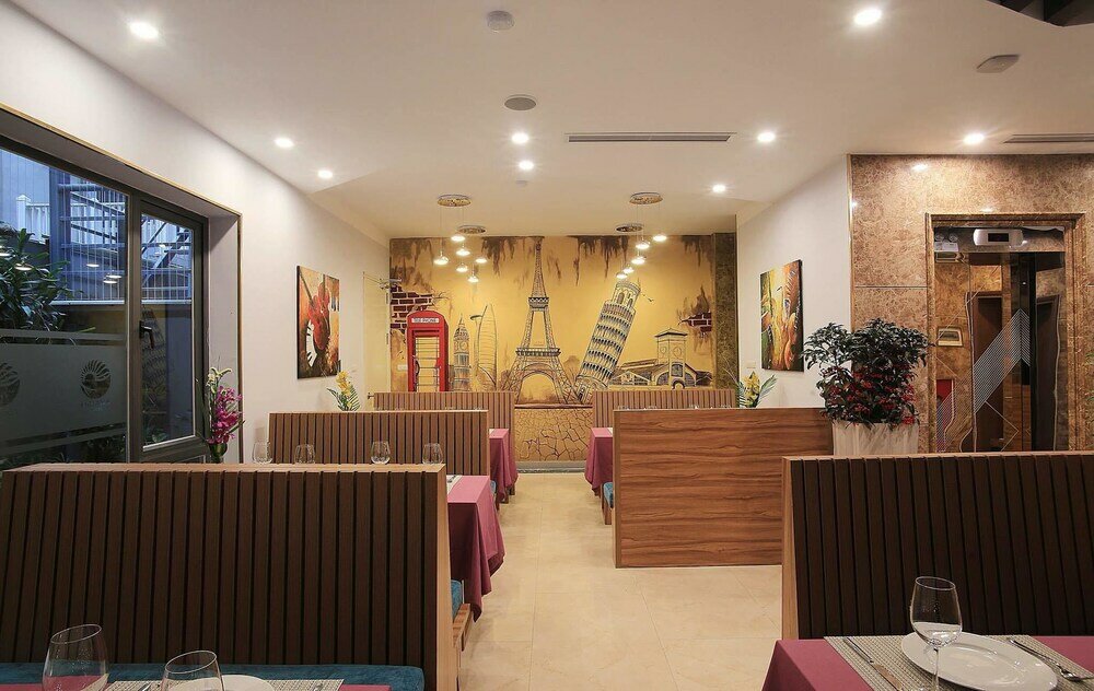 Фото Oriana Hotel