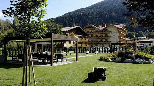 Внешний вид отеля Beverly Gourmet & SPA Hotel в Пинцоле, фото 1