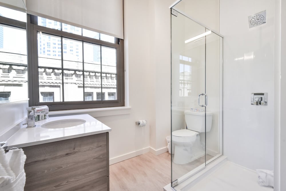 Фото Global Luxury Suites Downtown Boston