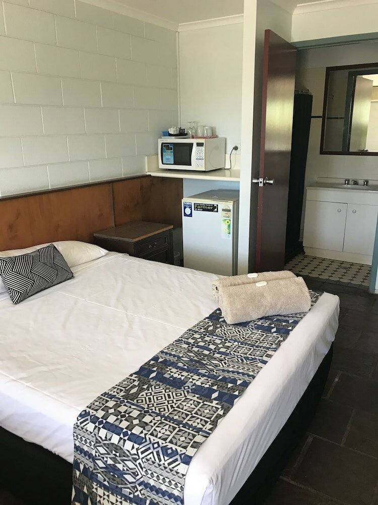 Фото Central Motel