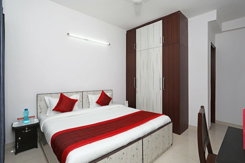 Фото Oyo 11383 Hotel Go Rooms