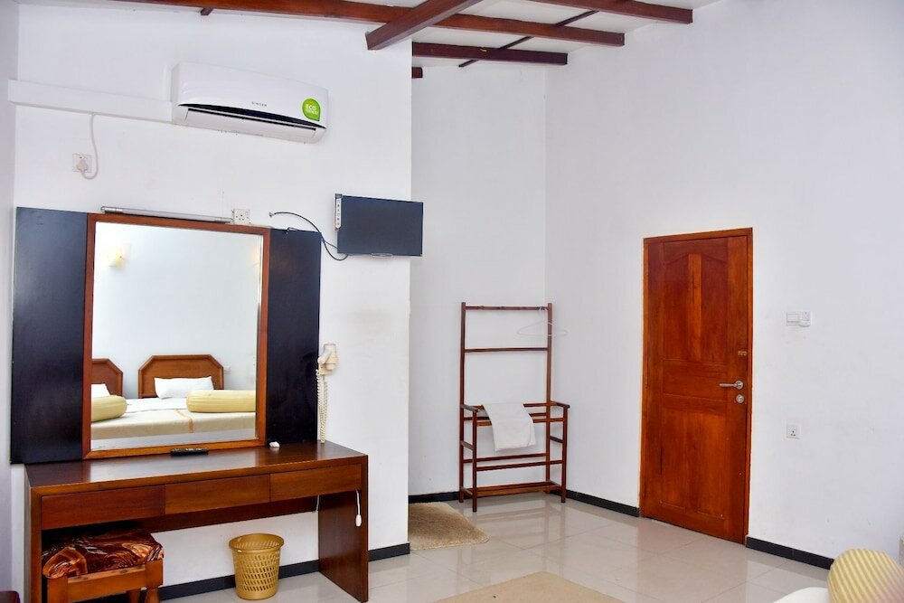 Фото Hotel Hill View