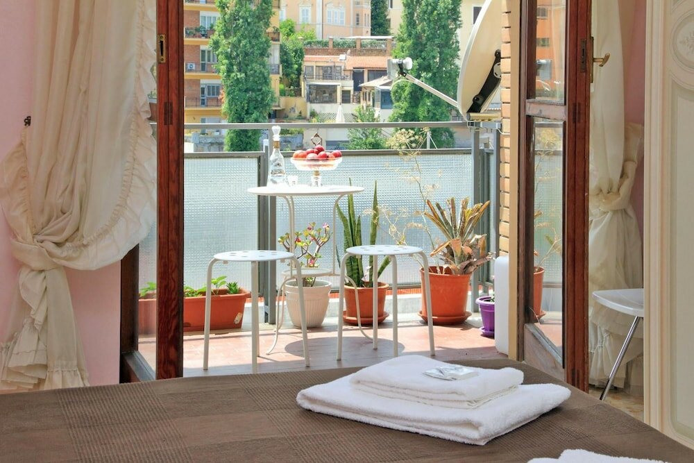 Фото La Stazione Del Vaticano