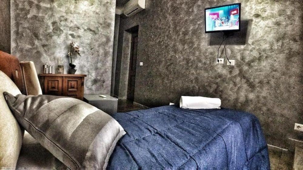 Фото Unique Guesthouse