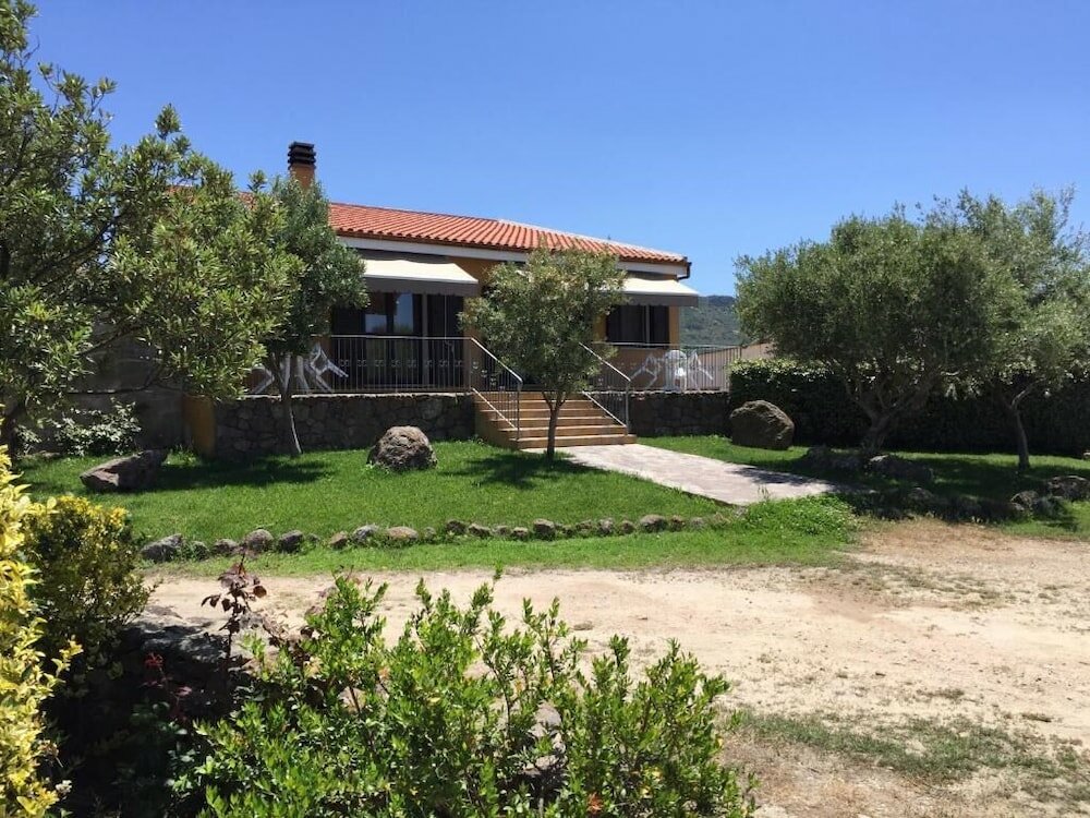 Фото Agriturismo Monte Istulargiu