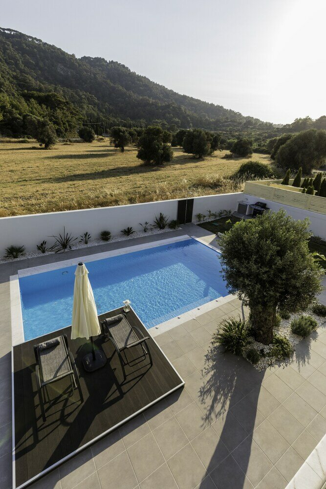 Фото Filerimos bellevue villa