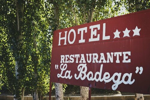Гостиница Hotel Restaurante La Bodega