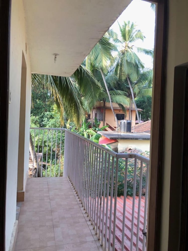 Фото Nirvah Candolim Beach Holiday Stay