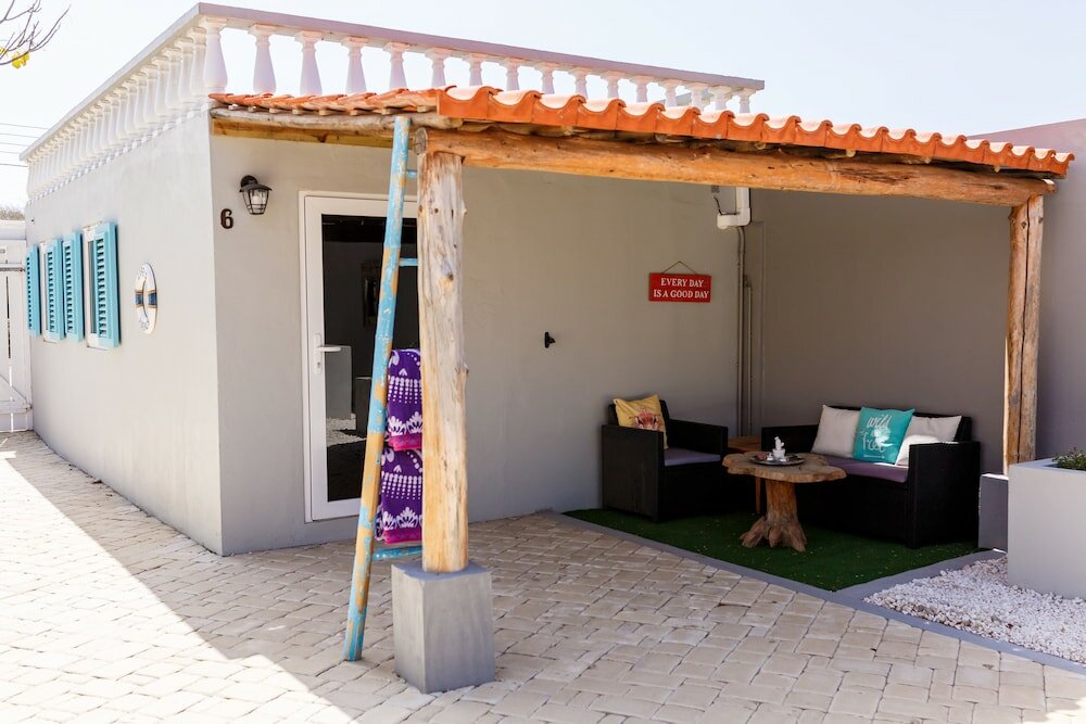 Фото Aruba Boutique Apartments Adults Only