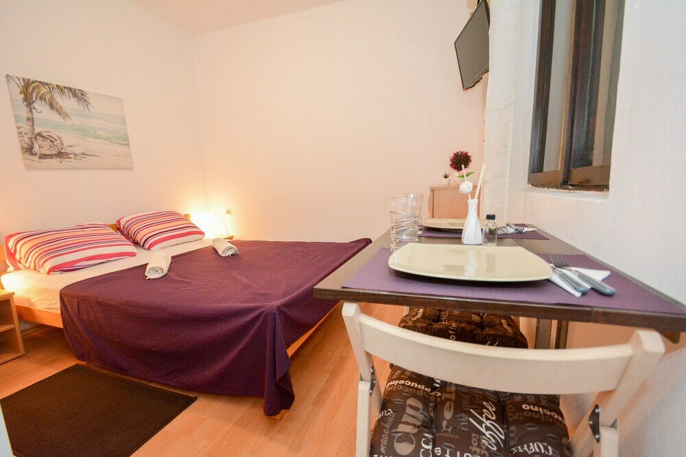 Фото Apartments Risan