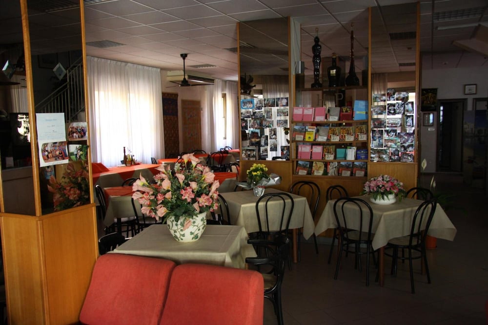 Фото Hotel Peonia