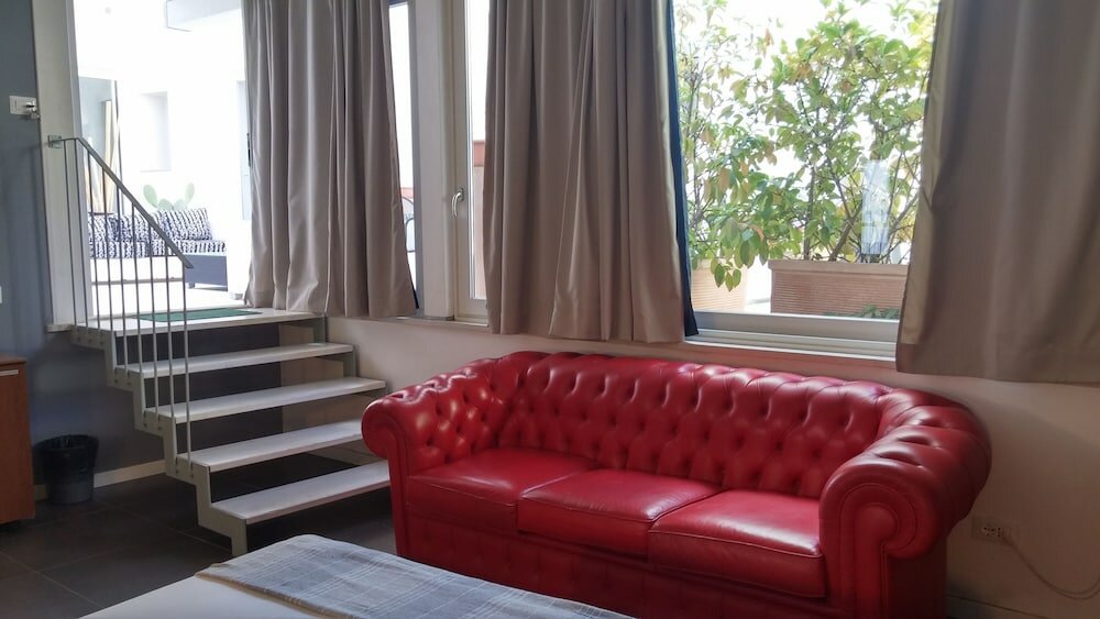 Фото Up Room & Suite