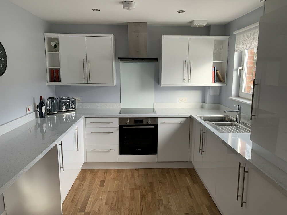 Фото Serviced Apartments East Kilbride