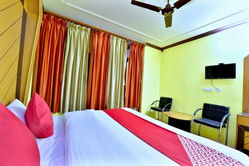 Гостиница Oyo 12740 Hotel Amandeep в Дхарамсале
