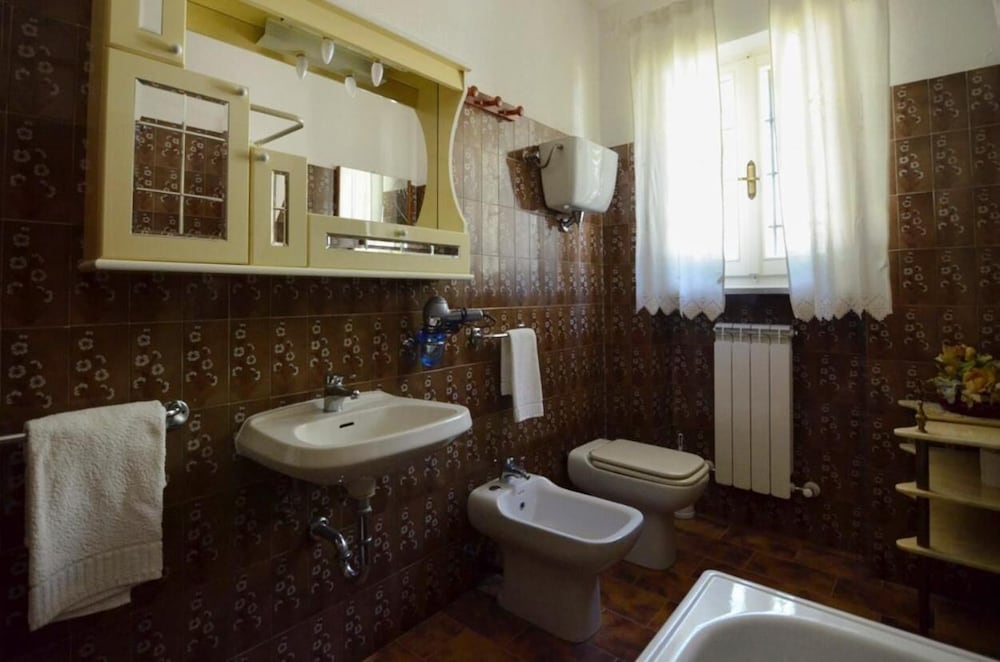 Фото B&b Torre del Lago Trasimeno