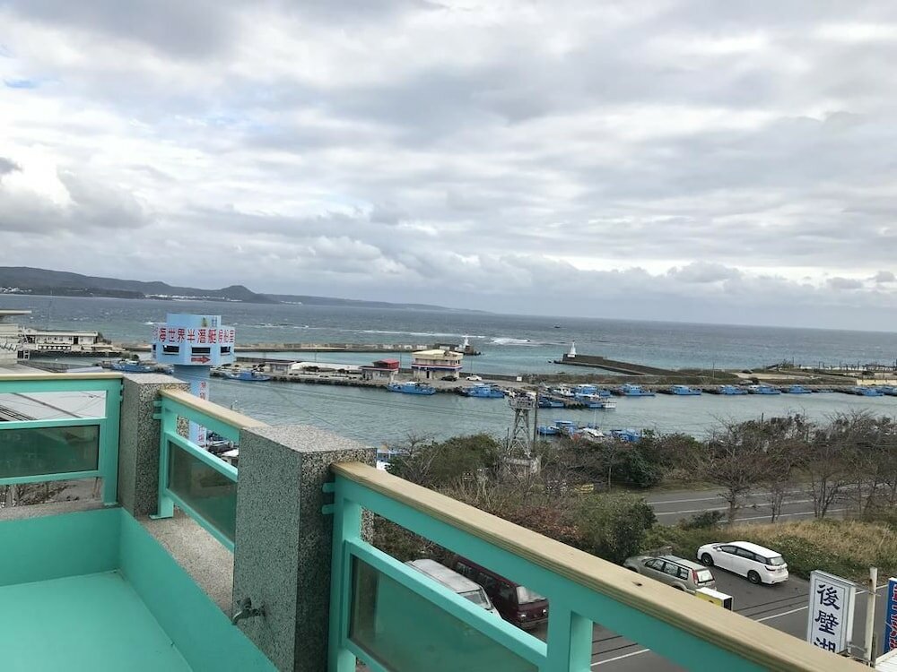 Фото Hjs Guest House