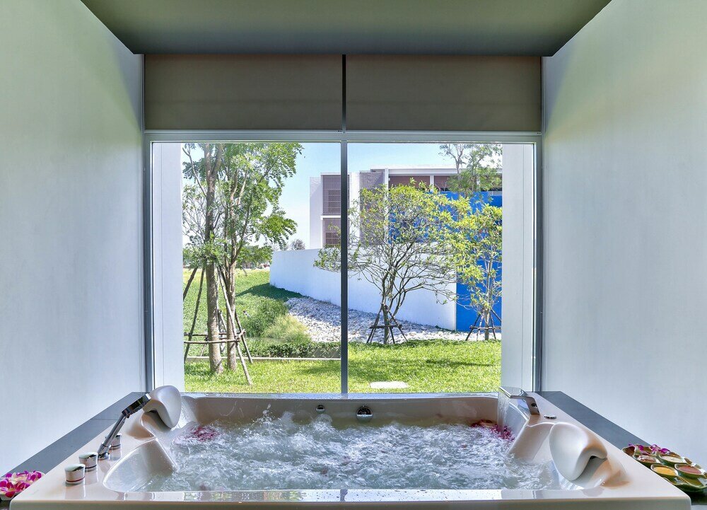 Фото Ace of Hua Hin Resort