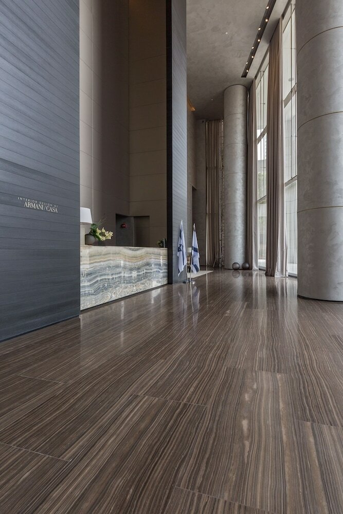 Фото White City Tower