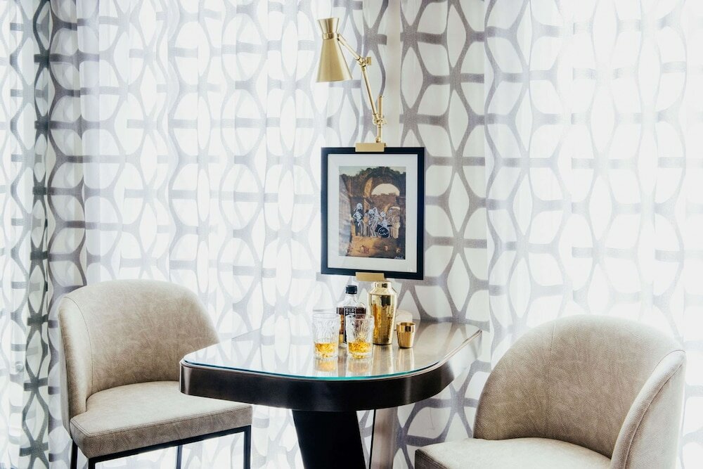 Фото The Troubadour Hotel New Orleans, Tapestry Collection by Hilton