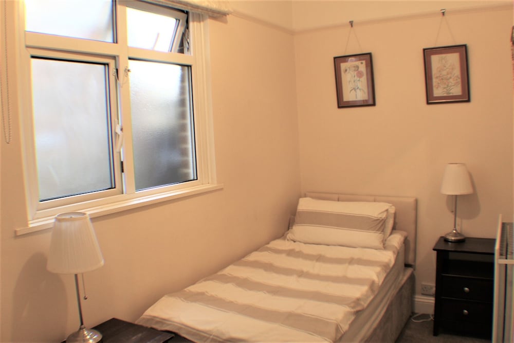 Фото Moleside Cottage