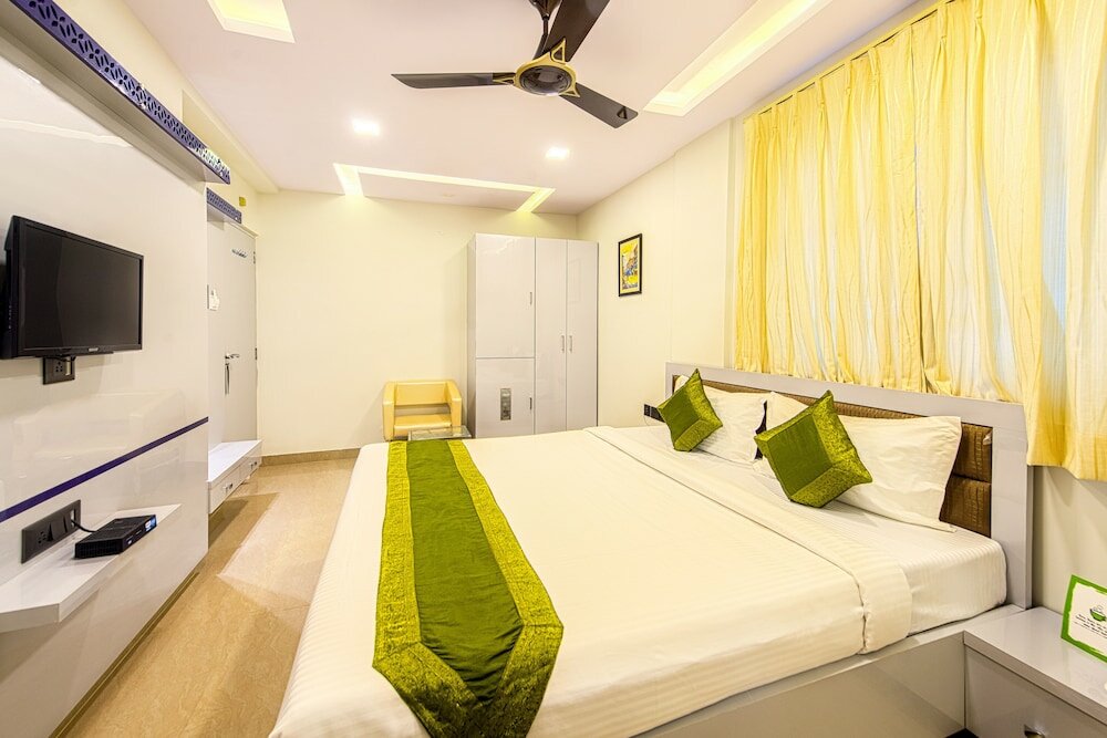 Фото Treebo Trend Orion Sapphire