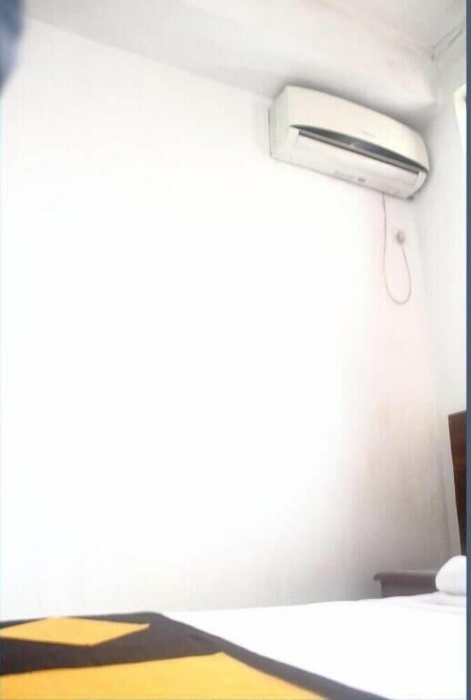 Фото 256 Townhouse Rest