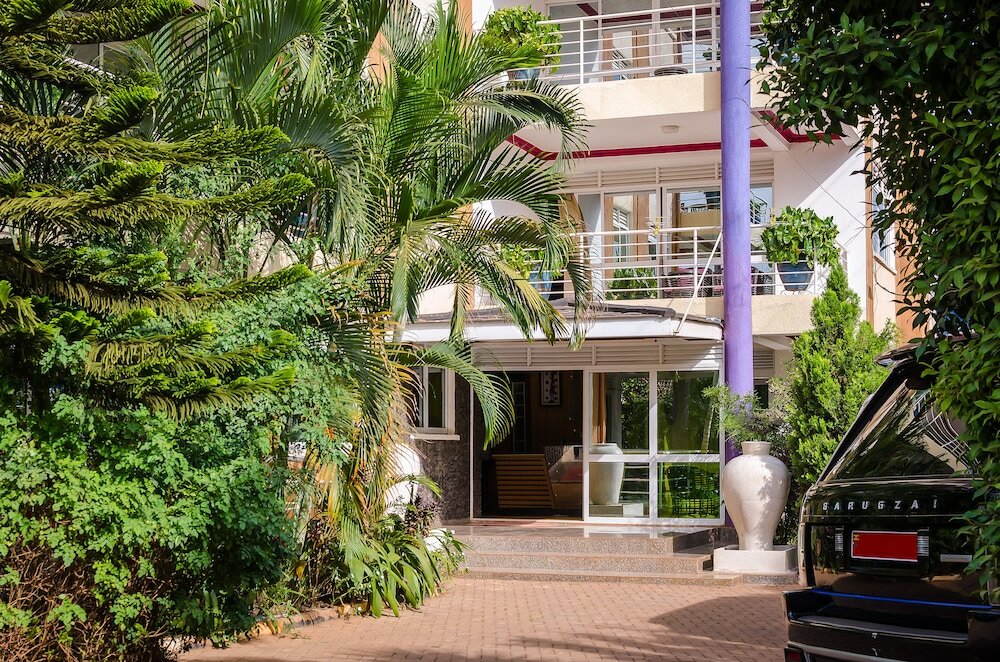 Фото Space Hotel Apartments & SPA