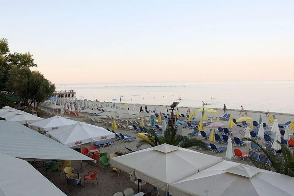 Фото Hotel Zografos