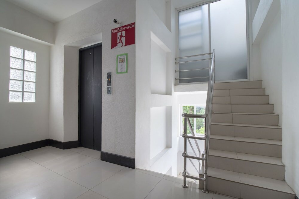 Фото Oyo 835 Koh Chang Luxury Hotel