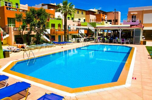 Внешний вид отеля Sarpidon Apartments в Муниципальной единице Малионе, фото 3