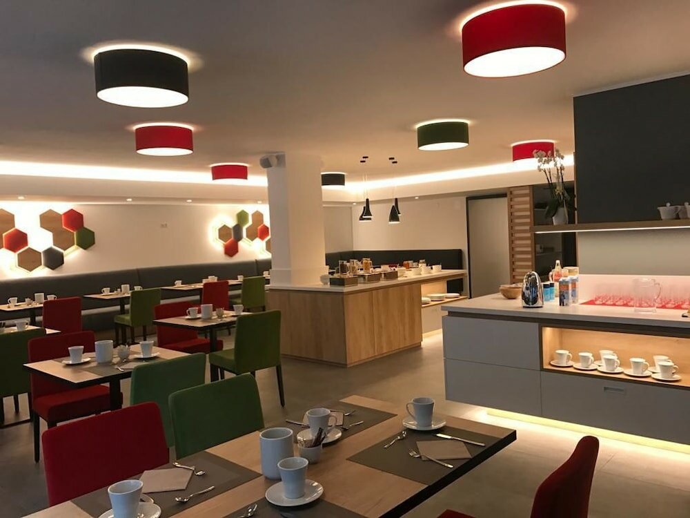 Фото Tourist Hotel