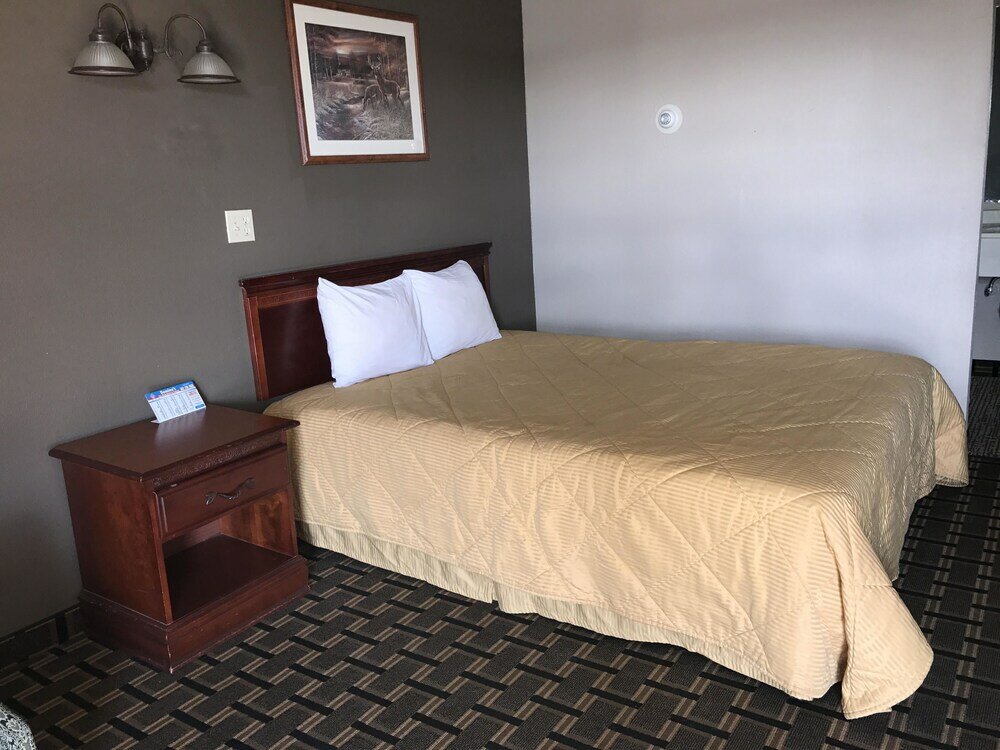 Фото Travelodge by Wyndham Evanston