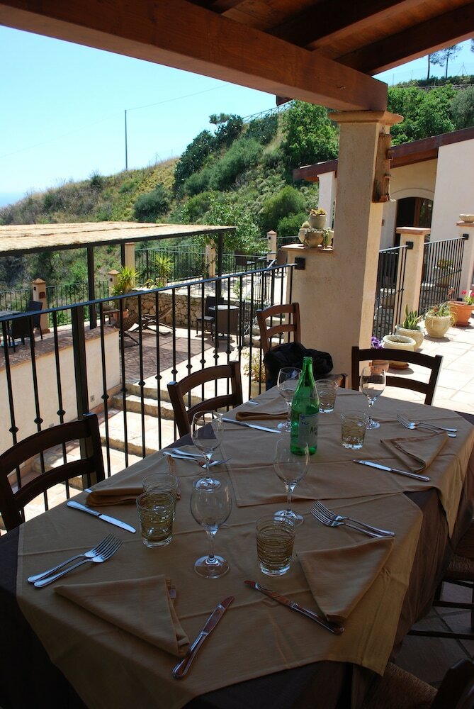 Фото Agunì Agriturismo & Locanda