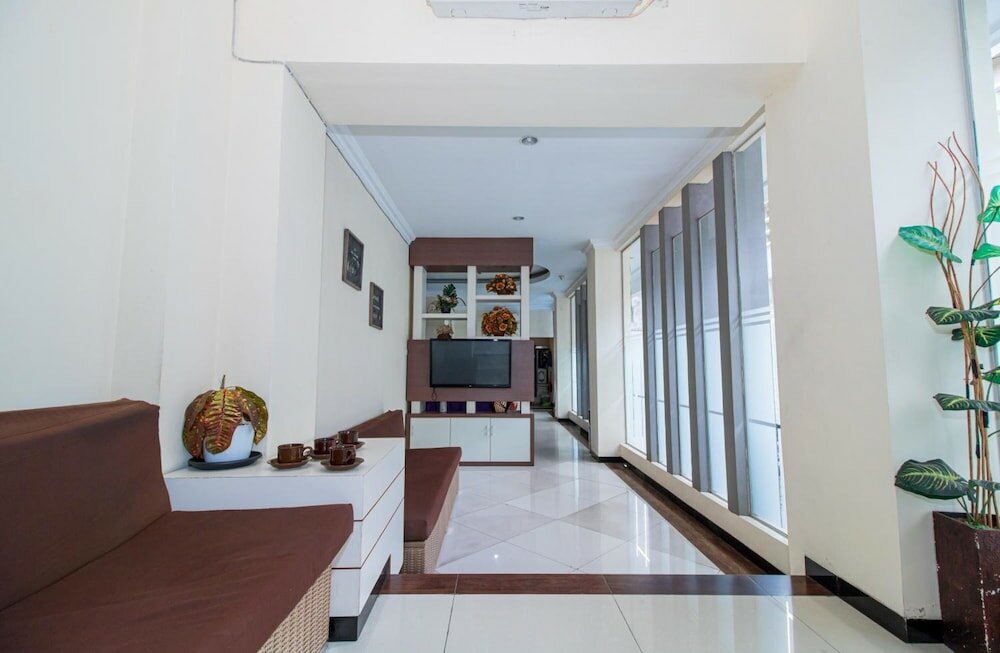 Фото Lily Guest House