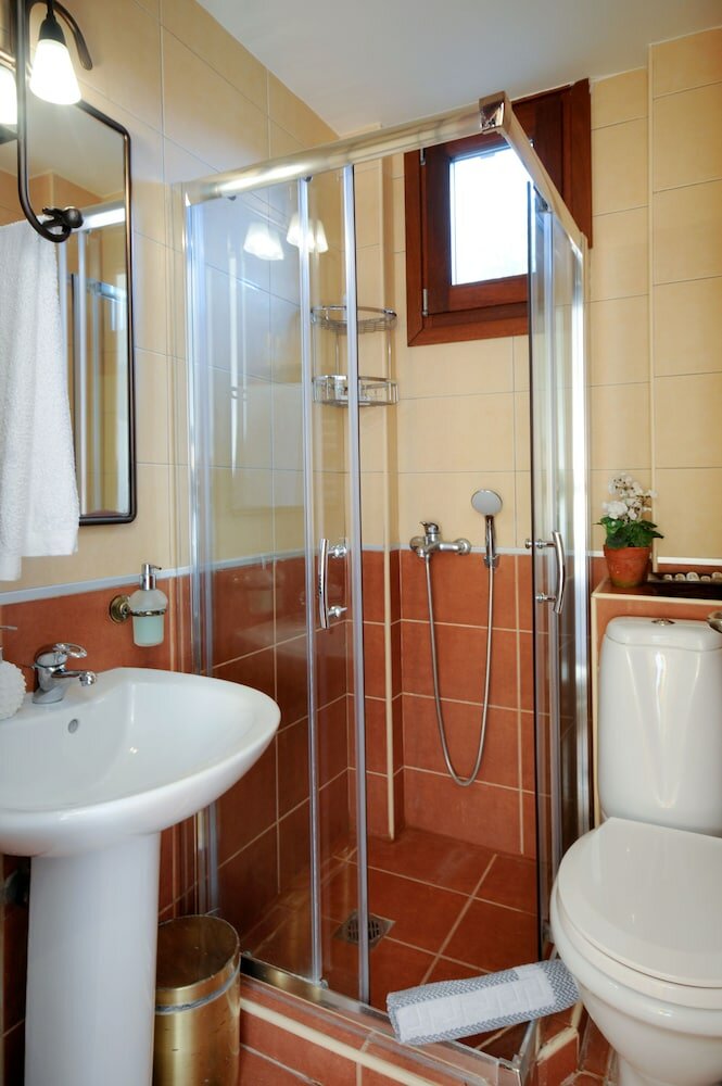 Фото Sani Polyastron Hotel & SPA